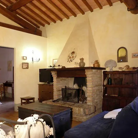 Monte Santa Maria Tiberina Sleeps 6 Pool Wifi *
