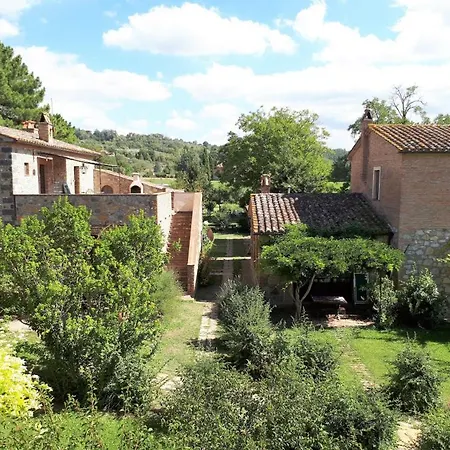 Monte Santa Maria Tiberina Sleeps 6 Pool Wifi Appartamento *