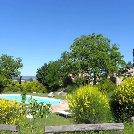 Monte Santa Maria Tiberina Sleeps 6 Pool Wifi