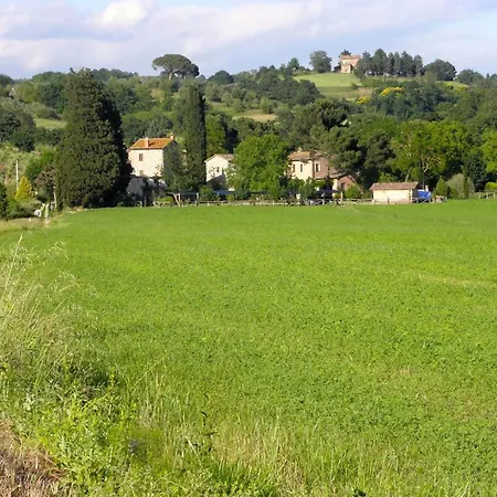 Monte Santa Maria Tiberina Sleeps 6 Pool Wifi Appartamento