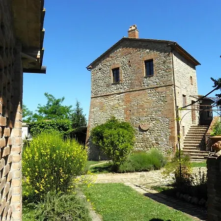 דירה Monte Santa Maria Tiberina Sleeps 6 Pool Wifi